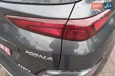 Позашляховик / Кросовер Hyundai Kona Electric 2022 в  фото 57 Позашляховик / Кросовер Hyundai Kona Electric 2022 в