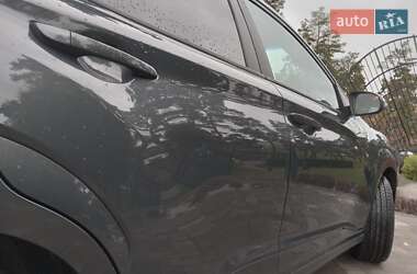 Позашляховик / Кросовер Hyundai Kona Electric 2022 в  фото 59 Позашляховик / Кросовер Hyundai Kona Electric 2022 в