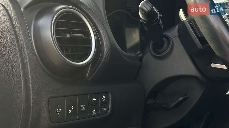 Внедорожник / Кроссовер Hyundai Kona Electric 2018 в Луцке фото 35 Внедорожник / Кроссовер Hyundai Kona Electric 2018 в Луцке