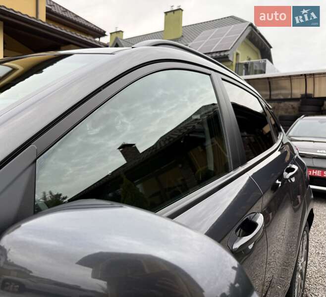 Позашляховик / Кросовер Hyundai Kona Electric 2020 в Львові фото 19 Позашляховик / Кросовер Hyundai Kona Electric 2020 в Львові