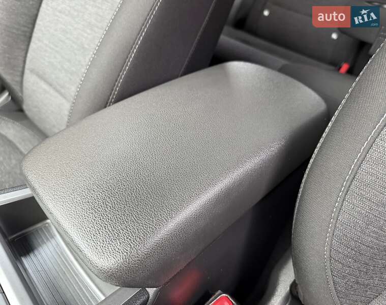 Позашляховик / Кросовер Hyundai Kona Electric 2020 в Львові фото 73 Позашляховик / Кросовер Hyundai Kona Electric 2020 в Львові