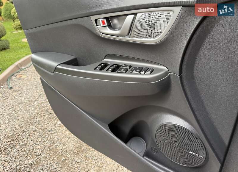 Позашляховик / Кросовер Hyundai Kona Electric 2020 в Львові фото 89 Позашляховик / Кросовер Hyundai Kona Electric 2020 в Львові