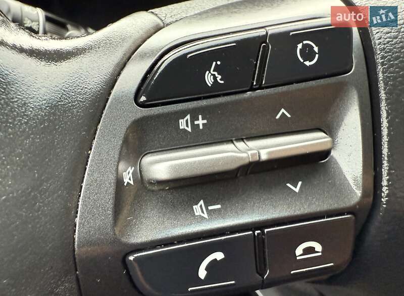 Позашляховик / Кросовер Hyundai Kona Electric 2020 в Львові фото 87 Позашляховик / Кросовер Hyundai Kona Electric 2020 в Львові