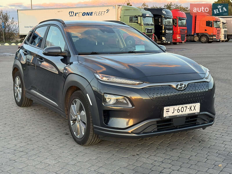 Позашляховик / Кросовер Hyundai Kona Electric 2020 в Радивиліві фото 24 Позашляховик / Кросовер Hyundai Kona Electric 2020 в Радивиліві