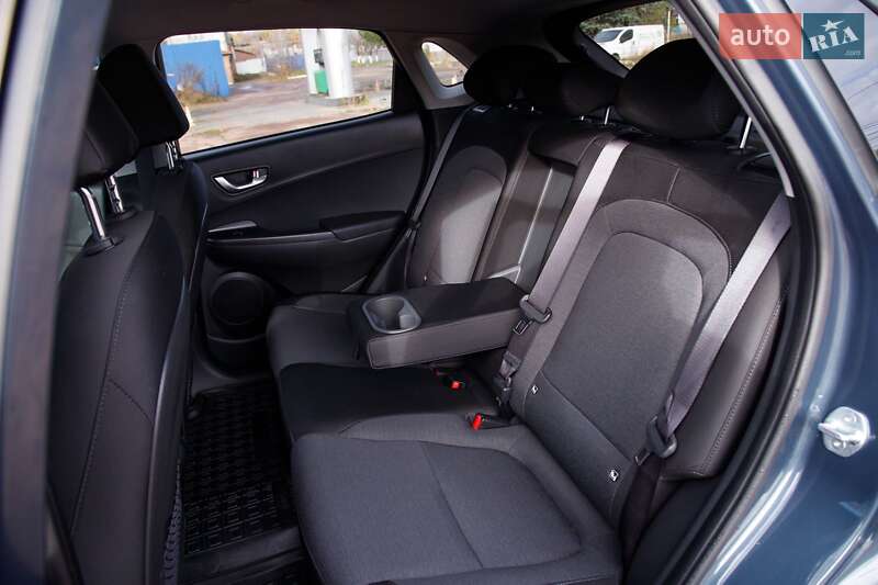 Внедорожник / Кроссовер Hyundai Kona Electric 2022 в Бердичеве