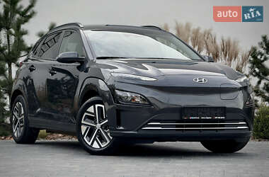 Позашляховик / Кросовер Hyundai Kona Electric 2021 в Луцьку