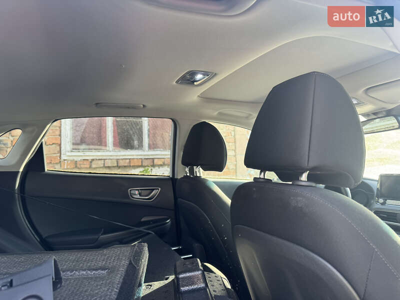 Позашляховик / Кросовер Hyundai Kona Electric 2020 в Рівному