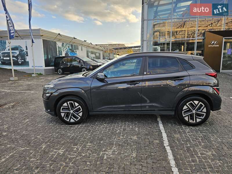 Внедорожник / Кроссовер Hyundai Kona Electric 2022 в Днепре