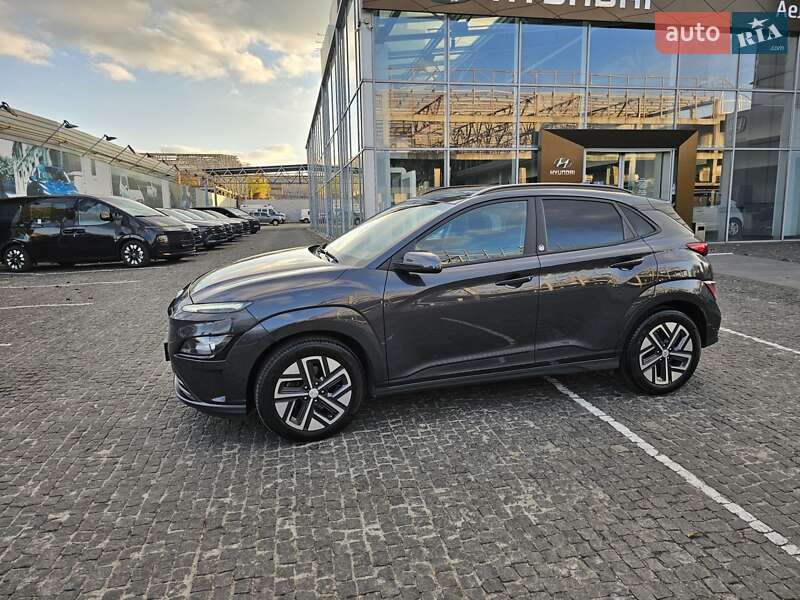 Внедорожник / Кроссовер Hyundai Kona Electric 2022 в Днепре