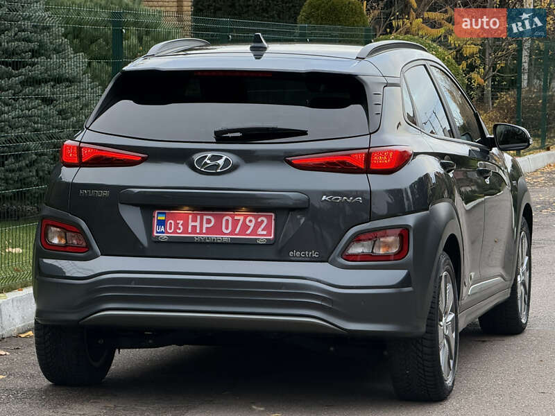 Внедорожник / Кроссовер Hyundai Kona Electric 2020 в Ровно