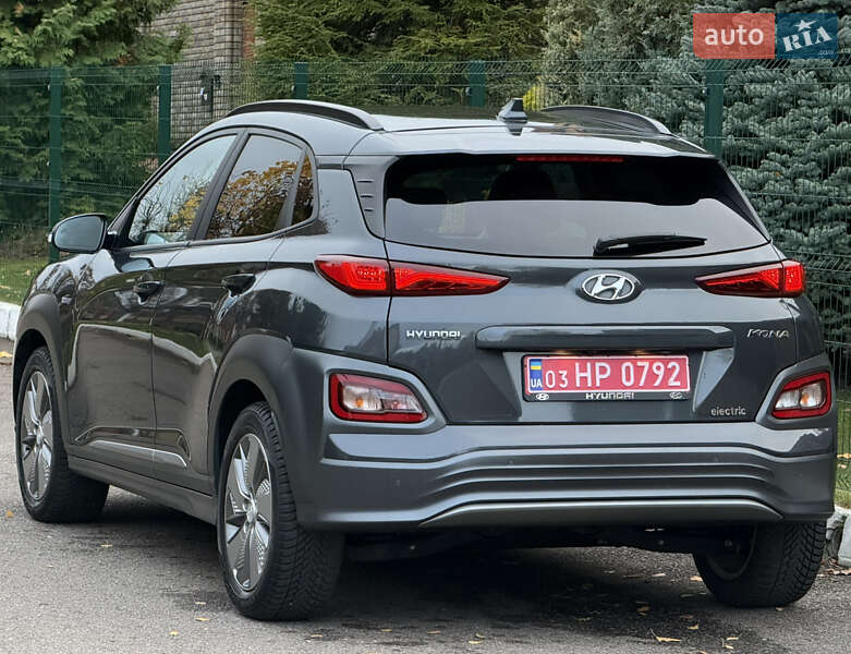 Внедорожник / Кроссовер Hyundai Kona Electric 2020 в Ровно