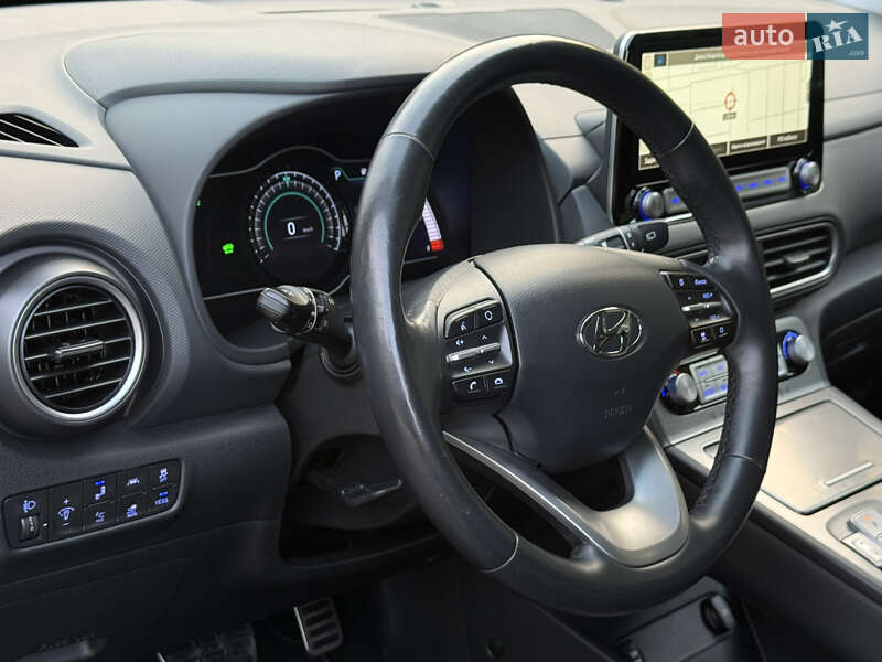 Внедорожник / Кроссовер Hyundai Kona Electric 2020 в Ровно