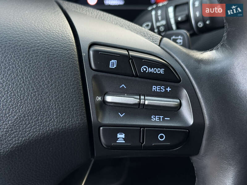 Внедорожник / Кроссовер Hyundai Kona Electric 2020 в Ровно