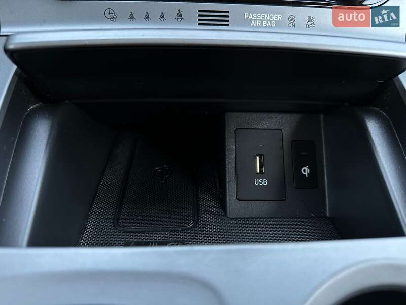 Внедорожник / Кроссовер Hyundai Kona Electric 2021 в Львове