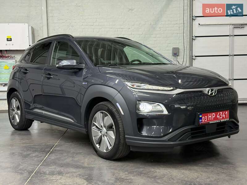 Позашляховик / Кросовер Hyundai Kona Electric 2020 в Луцьку