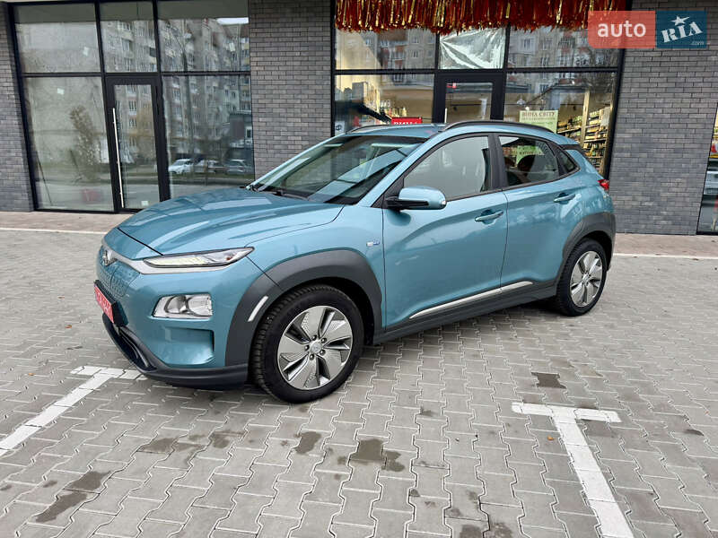 Позашляховик / Кросовер Hyundai Kona Electric 2020 в Івано-Франківську