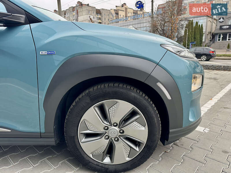 Позашляховик / Кросовер Hyundai Kona Electric 2020 в Івано-Франківську
