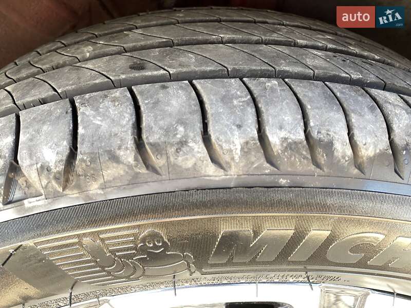 Внедорожник / Кроссовер Hyundai Kona Electric 2022 в Львове