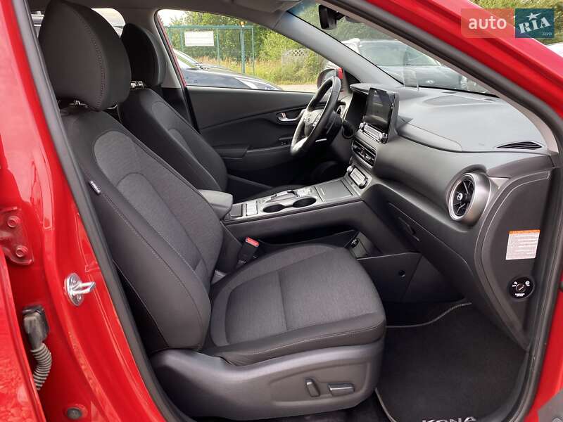 Внедорожник / Кроссовер Hyundai Kona Electric 2022 в Львове