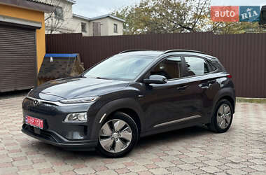 Внедорожник / Кроссовер Hyundai Kona Electric 2020 в Ровно