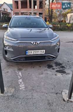 Внедорожник / Кроссовер Hyundai Kona Electric 2020 в Каменец-Подольском