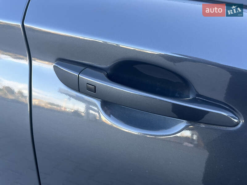 Внедорожник / Кроссовер Hyundai Kona Electric 2020 в Виннице