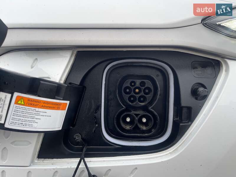Внедорожник / Кроссовер Hyundai Kona Electric 2020 в Ровно