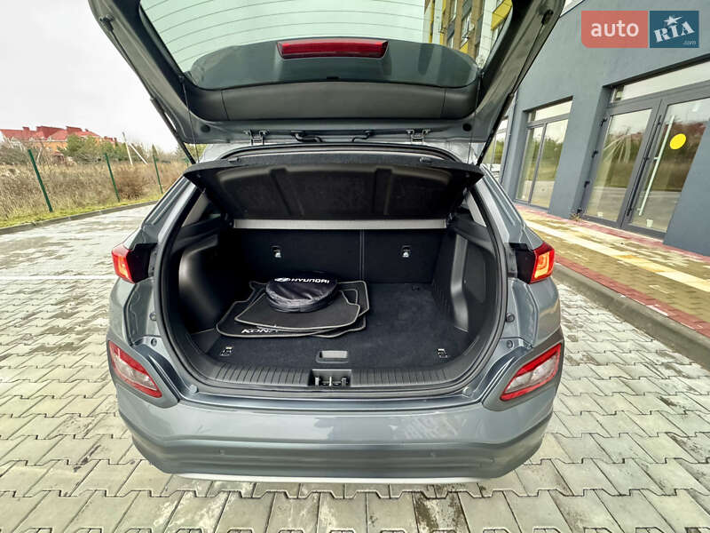 Позашляховик / Кросовер Hyundai Kona Electric 2020 в Луцьку фото 16 Позашляховик / Кросовер Hyundai Kona Electric 2020 в Луцьку