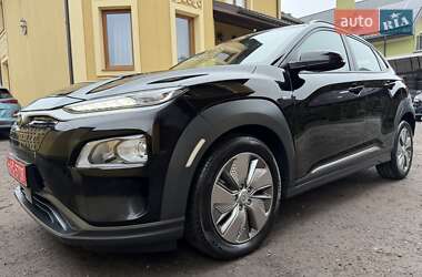 Внедорожник / Кроссовер Hyundai Kona Electric 2021 в Львове