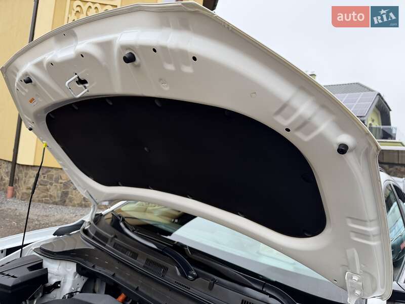 Позашляховик / Кросовер Hyundai Kona Electric 2020 в Львові фото 44 Позашляховик / Кросовер Hyundai Kona Electric 2020 в Львові