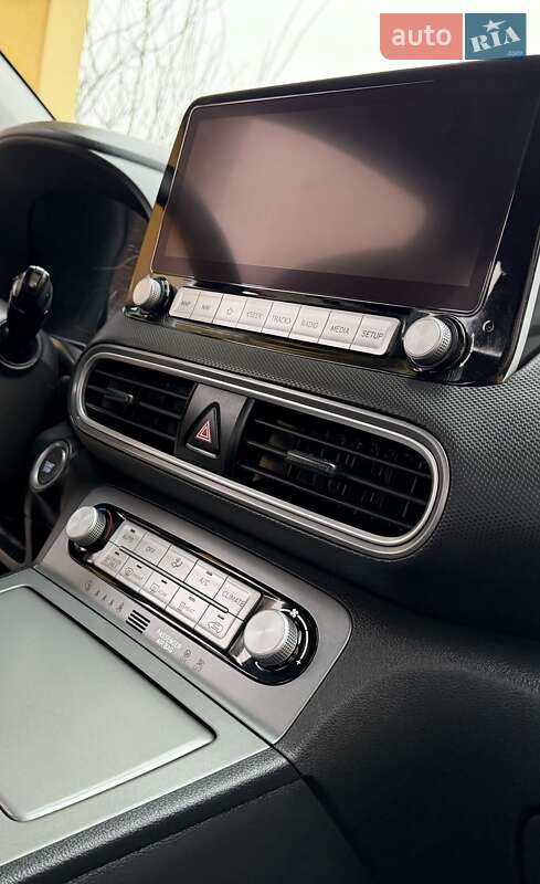 Позашляховик / Кросовер Hyundai Kona Electric 2020 в Львові фото 65 Позашляховик / Кросовер Hyundai Kona Electric 2020 в Львові