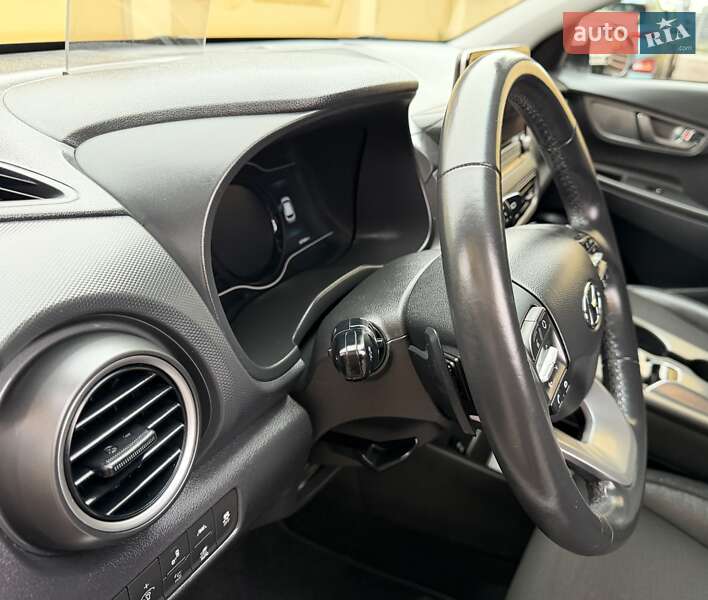 Позашляховик / Кросовер Hyundai Kona Electric 2020 в Львові фото 70 Позашляховик / Кросовер Hyundai Kona Electric 2020 в Львові