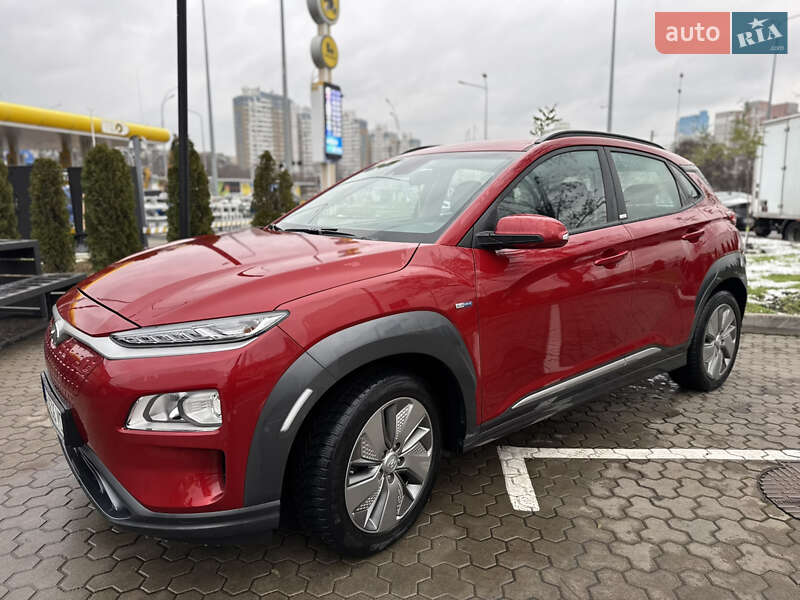 Внедорожник / Кроссовер Hyundai Kona Electric 2020 в Киеве фото 2 Внедорожник / Кроссовер Hyundai Kona Electric 2020 в Киеве