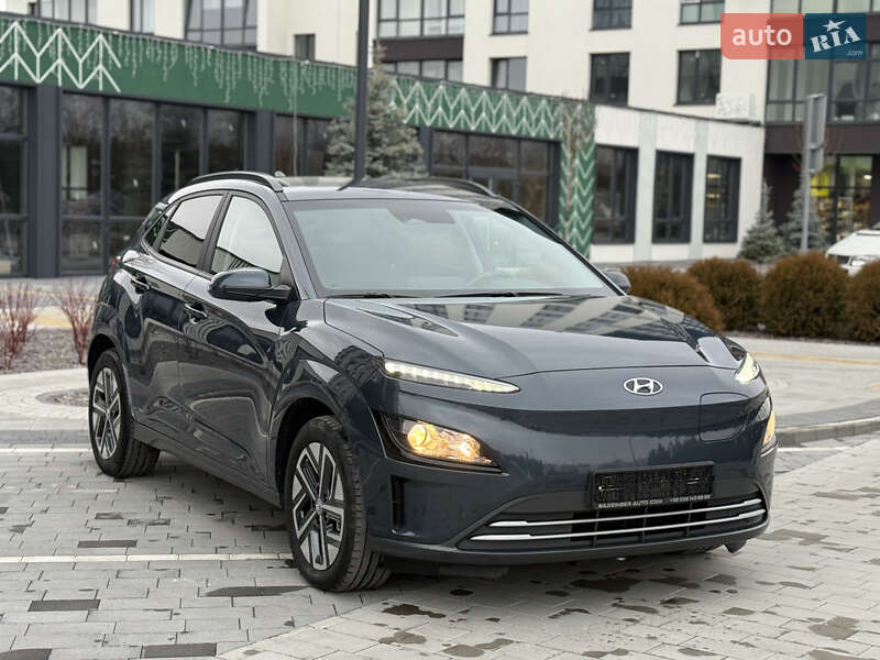 Позашляховик / Кросовер Hyundai Kona Electric 2022 в Городку