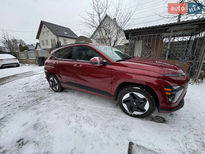 Внедорожник / Кроссовер Hyundai Kona Electric 2024 в Ивано-Франковске фото 2 Внедорожник / Кроссовер Hyundai Kona Electric 2024 в Ивано-Франковске