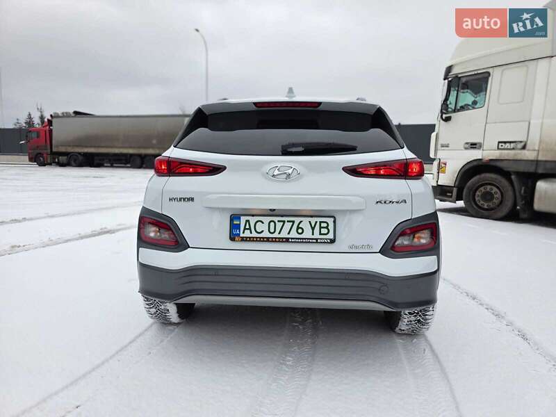 Внедорожник / Кроссовер Hyundai Kona Electric 2020 в Луцке