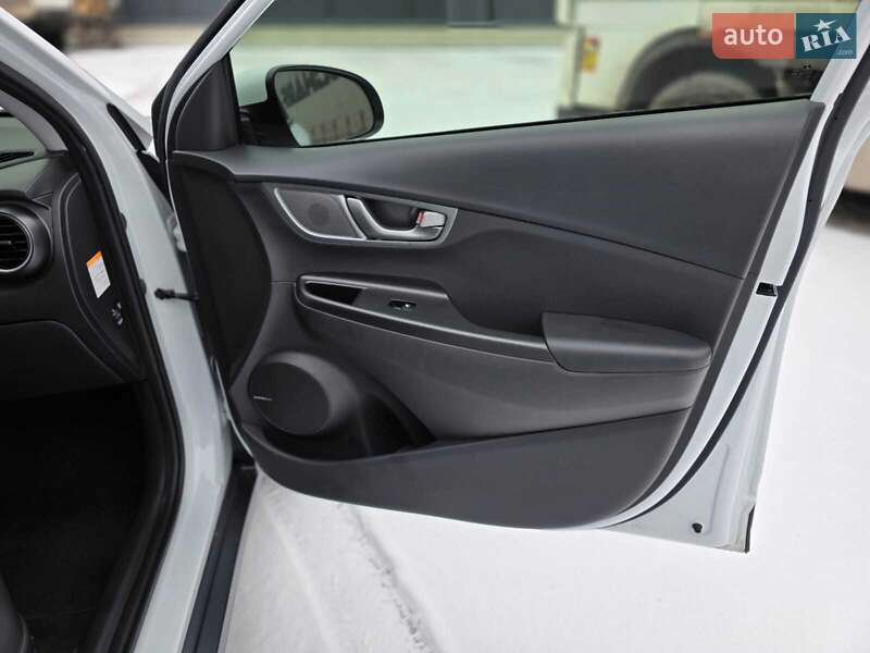 Внедорожник / Кроссовер Hyundai Kona Electric 2020 в Луцке