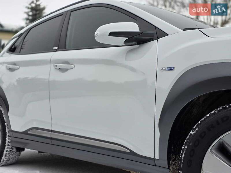 Внедорожник / Кроссовер Hyundai Kona Electric 2020 в Луцке