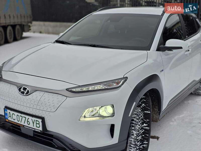 Внедорожник / Кроссовер Hyundai Kona Electric 2020 в Луцке