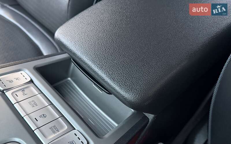 Внедорожник / Кроссовер Hyundai Kona Electric 2021 в Львове