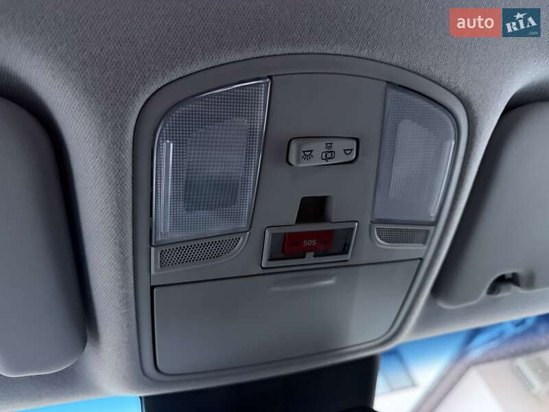 Внедорожник / Кроссовер Hyundai Kona Electric 2021 в Львове