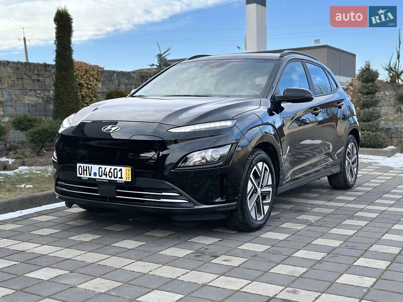 Внедорожник / Кроссовер Hyundai Kona Electric 2021 в Стрые