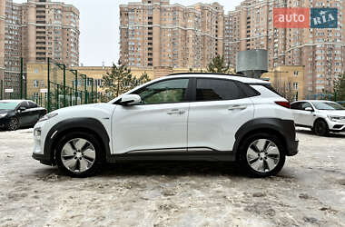 Внедорожник / Кроссовер Hyundai Kona Electric 2020 в Киеве