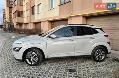 Позашляховик / Кросовер Hyundai Kona Electric 2023 в Львові