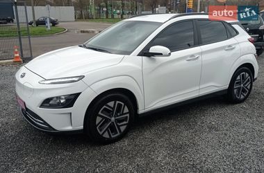 Внедорожник / Кроссовер Hyundai Kona Electric 2022 в Бердичеве