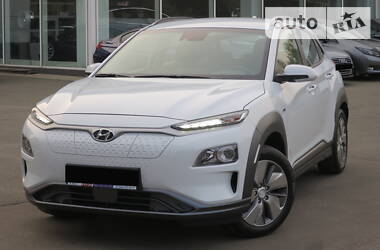 Внедорожник / Кроссовер Hyundai Kona 2019 в Киеве