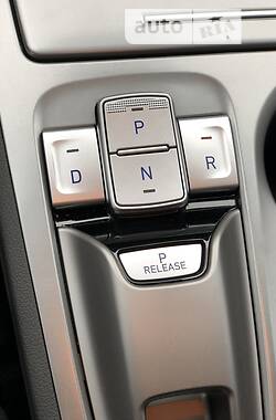 Позашляховик / Кросовер Hyundai Kona 2019 в 