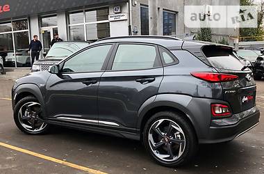 Позашляховик / Кросовер Hyundai Kona 2019 в 