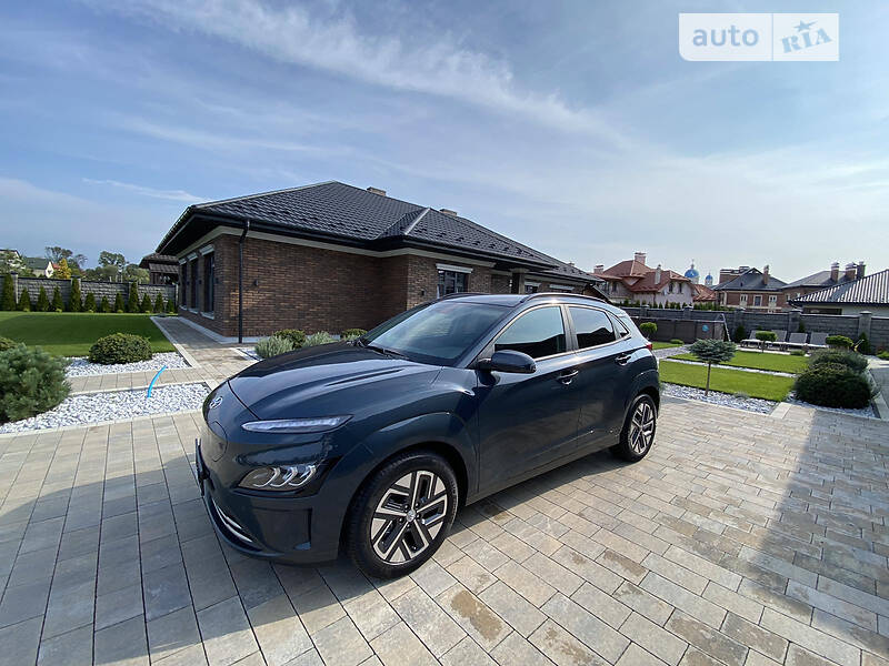 Позашляховик / Кросовер Hyundai Kona 2022 в Червонограді