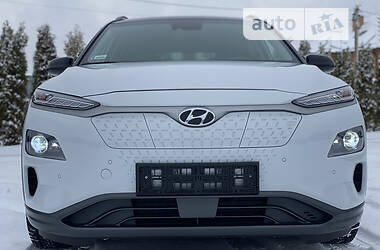 Позашляховик / Кросовер Hyundai Kona 2020 в Луцьку